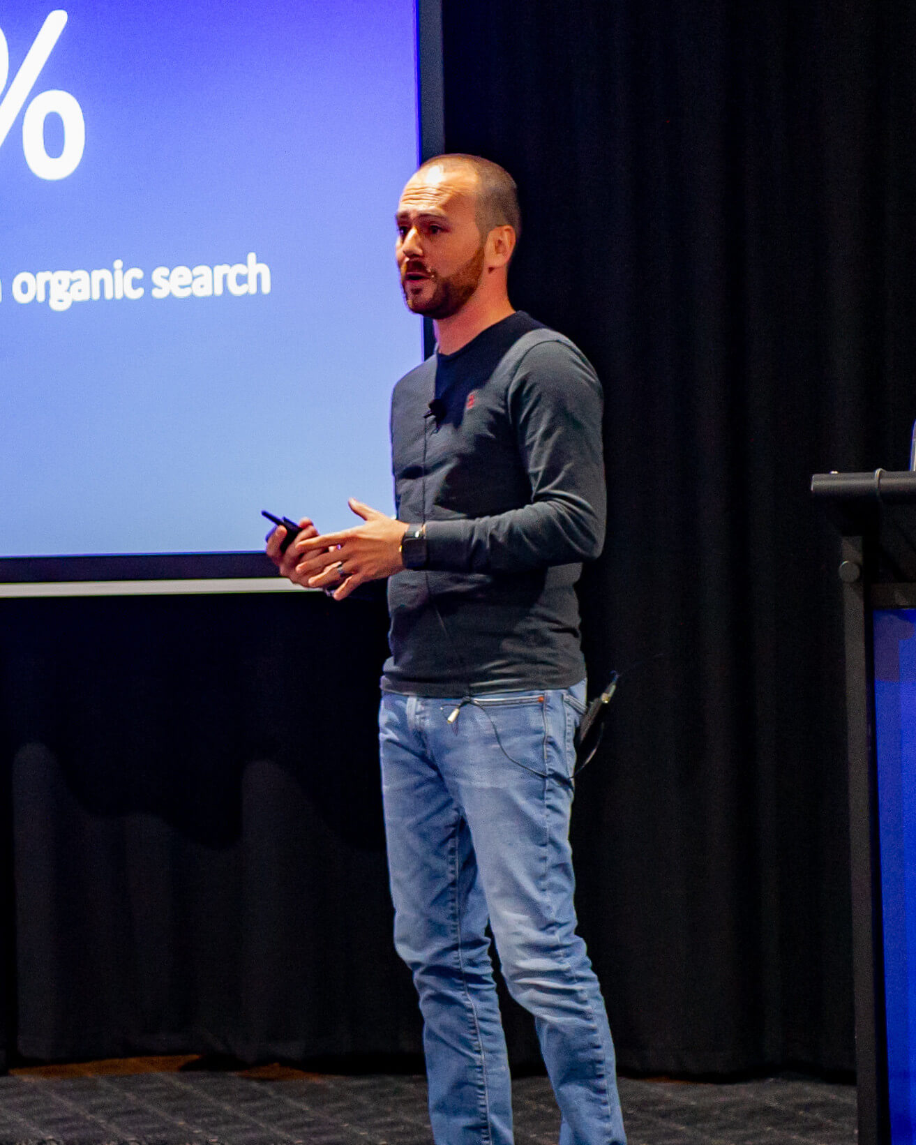 Max Prin speaking at the Search Marketing Summit 2018 in Sydney